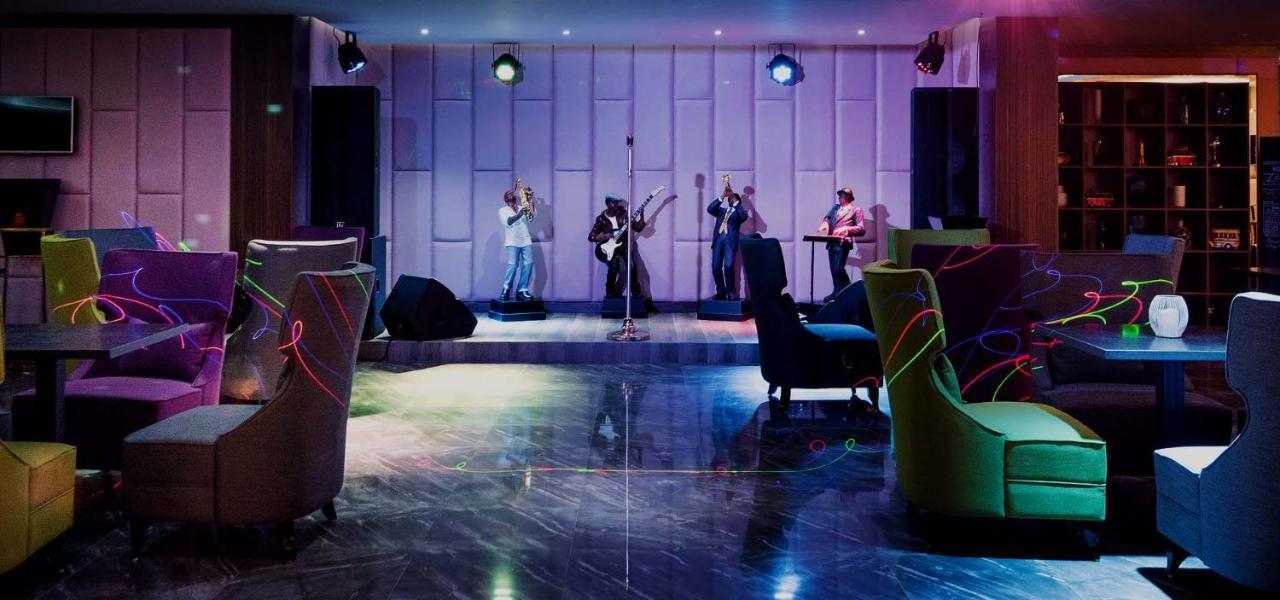 Monte Bianco Hotel & Spa Astana Ngoại thất bức ảnh